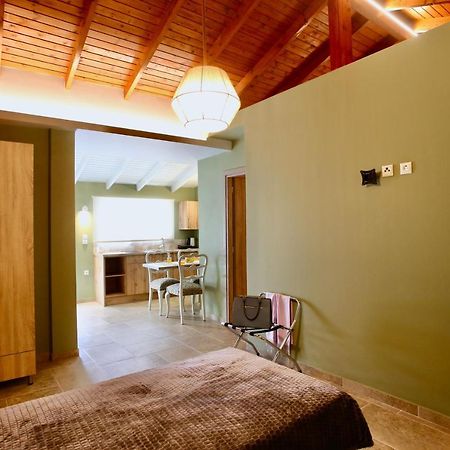 Gk Mediterranean Village - Airport Free Shuttle By Gk Properties Markópoulon Extérieur photo