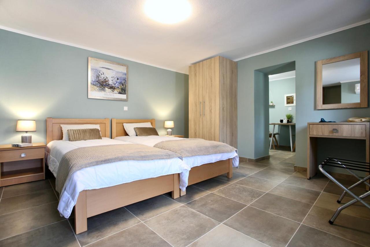 Gk Mediterranean Village - Airport Free Shuttle By Gk Properties Markópoulon Extérieur photo